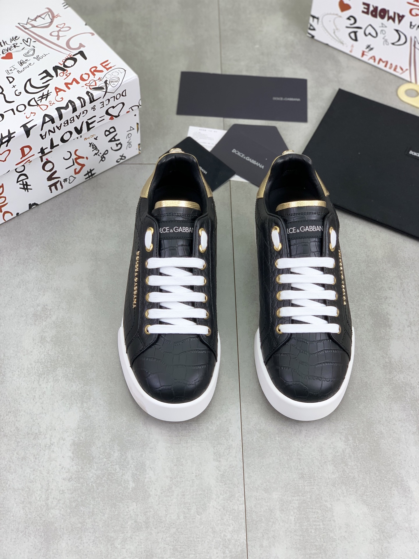 olce & Gabbana shoe